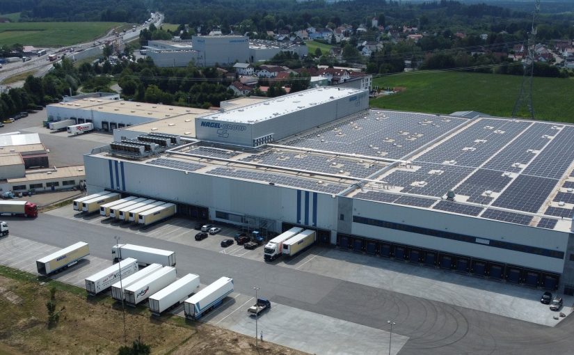 PHOTOVOLTAIKANLAGE VERSORGT LOGISTIKZENTRUM DER NAGEL-GROUP IM ALLGÄU (Foto: Nagel-Group)