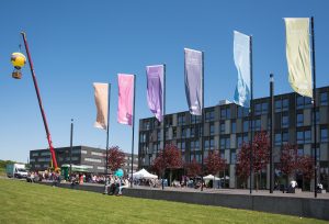 Die Hochschule Bielefeld lädt ein zum Tag der offenen Tür am 6. Mai 2023. (Foto: F. Hüffelmann/HSBI)