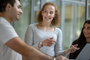 Zum Wintersemester 2023/24 hat die Hochschule Osnabrück in 25 Studiengängen die Zulassungsbeschränkungen aufgehoben. (Foto: Hochschule Osnabrück)