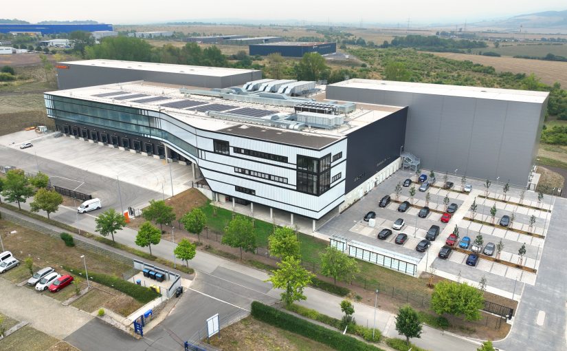 Das neue Weidmüller Distribution Center wurde offiziell in Betrieb genommen. (Foto: Weidmüller)