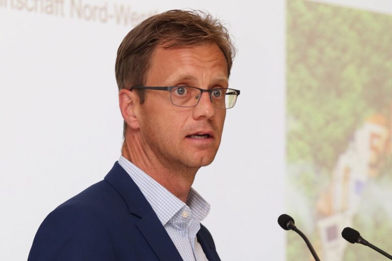 IHK-Vizepräsident Carsten Sühling, Sprecher des Arbeitskreises und Geschäftsführer der Spaleck GmbH & Co (Bocholt). (Foto: IHK Nordwestfalen)