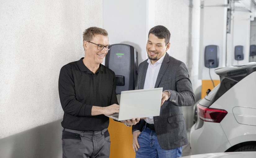 Bis zu 50 AC-SMART-Wallboxen können über die Weboberfläche remote gesteuert und überwacht werden (Foto: Weidmüller)