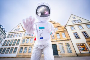 „Von Bielefeld aus das All erforschen: das können Kinder und Jugendliche in den kostenlosen COSMOlabs der Wissenswerkstadt.“ (Foto: Bielefeld Marketing/ Wissenswerkstadt)