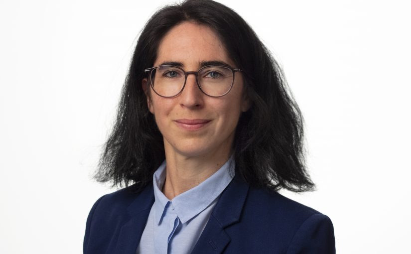 Jun.-Prof. Dr. Suzana Alpsancar erhält für ihre Forschung einen ERC „Synergy Grant". (Foto: Universität Paderborn, Heinz Nixdorf Institut)