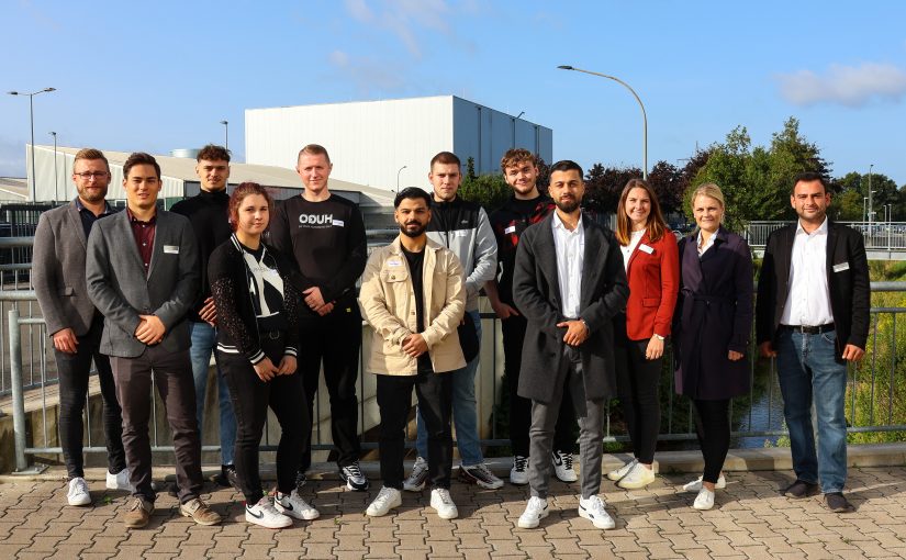 Das Ausbildungsteam der Gauselmann Gruppe begrüßt die neuen Azubis zum Start in der Unternehmensgruppe. (Foto: Gauselmann)