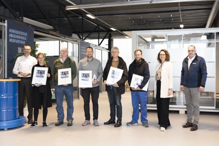 Haben in diesem Sommer ordentlich Kilometer gemacht: Die Sieger der DENIOS Bike-Challenge (Foto: Denios SE)