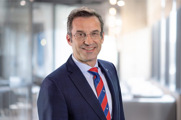 Dr. Günter Schweitzer, Chief Operations Officer bei Schmitz Cargobull (Foto: Schmitz Cargobull)