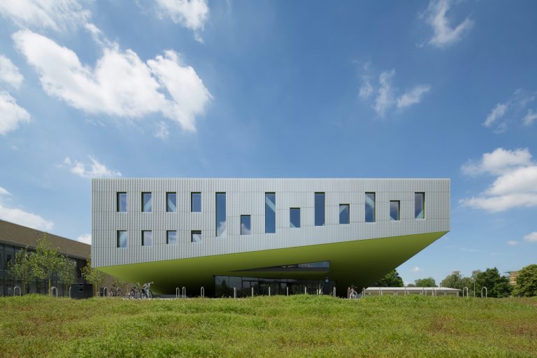 Die Hochschule Osnabrück kann sich über 1,5 Millionen Euro für drei innovative und disziplinübergreifende Forschungsvorhaben freuen. (Foto: Hochschule Osnabrück )