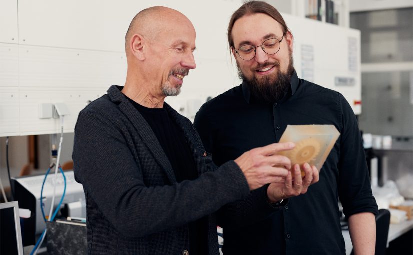 Prof. Bruno Hüsgen hat die Dissertation Wortmanns an der HSBI betreut. (Foto: P. Pollmeier/HSBI)