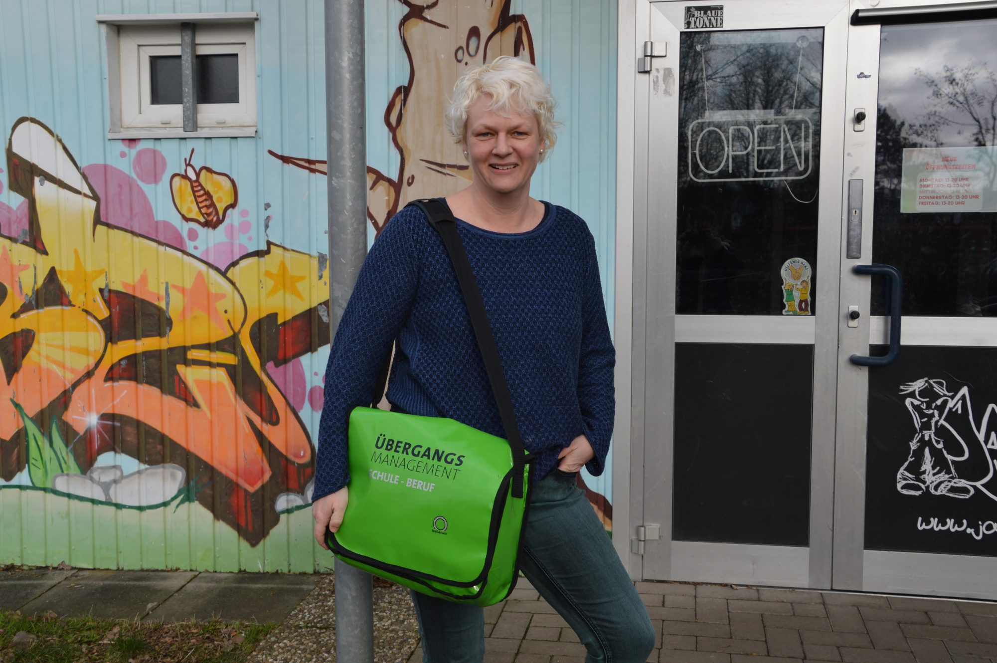 Ausbildungslotsin Kristina Flaßpöhler liebt an ihrem Job vor al-lem die enge Begleitung von Jugendlichen über einen längeren Zeitraum. (Foto: MaßArbeit)