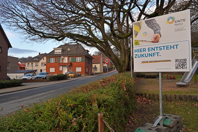 Die Arbeiten im oberen Bereich des Treppkesberges sind weitestgehend abgeschlossen. Nun geht es von der Einmündung zur Bergstraße aus weiter im unteren Bereich. (Foto: SWTE)