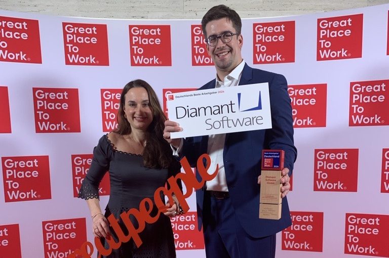 Freuen sich über Top-10-Platzierungen in allen Kategorien: Personalleitung Ramona Werner und Geschäftsführer Jan Semmerling von der Diamant Software GmbH. (Foto: Diamant Software)