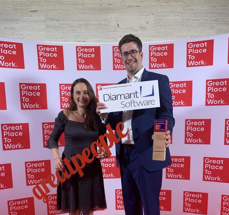 Freuen sich über Top-10-Platzierungen in allen Kategorien: Personalleitung Ramona Werner und Geschäftsführer Jan Semmerling von der Diamant Software GmbH. (Foto: Diamant Software)