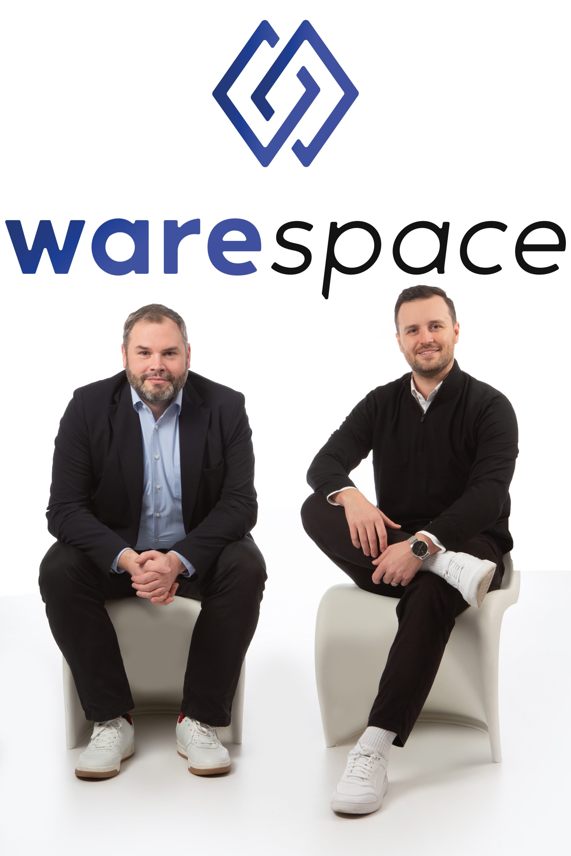Sebastian Richter (links) und Jonas Tritschallek (rechts), die beiden Gründer und Geschäftsführer von Warespace, starten mit der CDW-Ausgründung nunmehr eigenständig im Logistik-IT-Markt. (Bildquelle: Warespace)