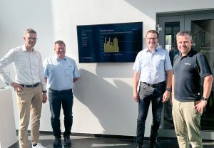 EWG-Geschäftsführer Ingo Niehaus; Ralph Biermann, CFO PROGNOST Systems GmbH; André Reinke, EWG-Gewerbeflächenteam; Klaus Marien, Marketing Fa. PROGNOST Systems GmbH (v.l.n.r.) (Foto: EWG Rheine)