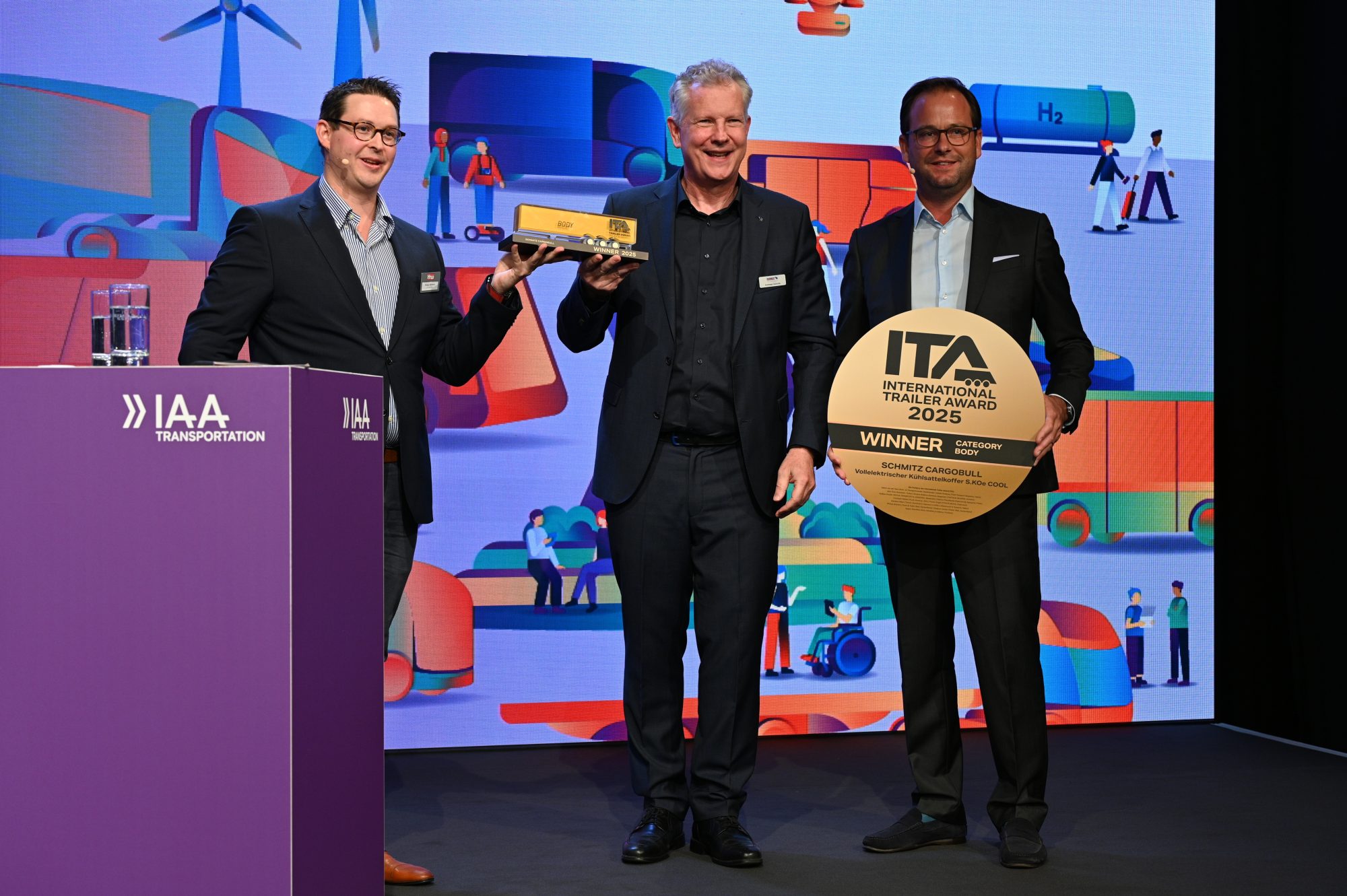 Andreas Schmitz, CEO, bei der Preisverleihung (Foto: Schmitz Cargobull)