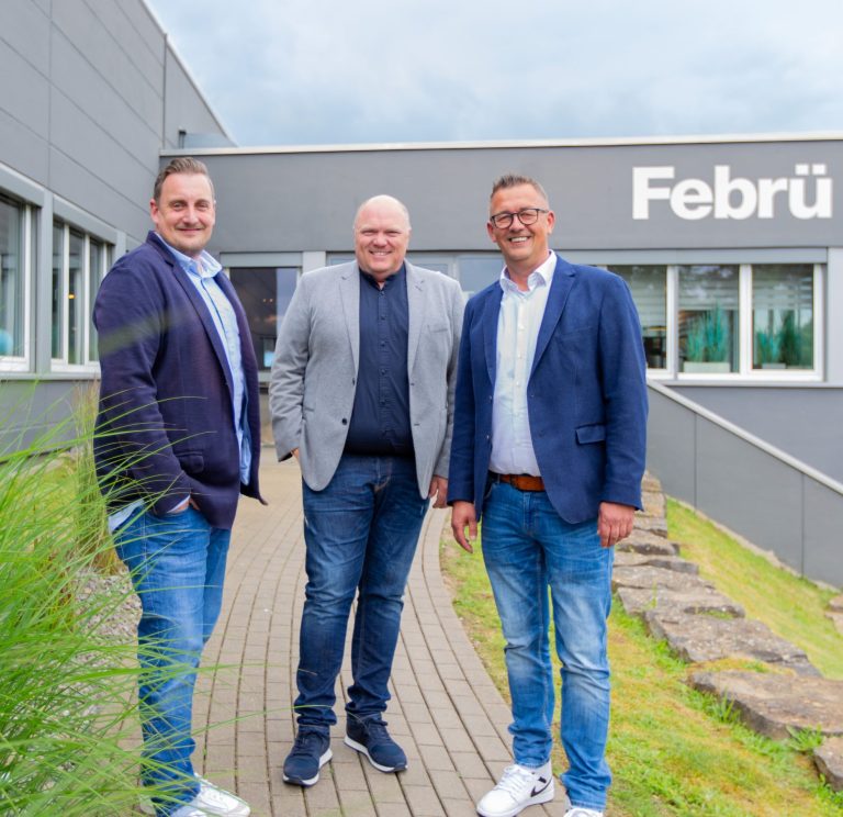 Freuen sich über die Kooperation mit den Möbelverbänden (von links): Ansger Sure, Christian Stammschroer, Bernd Kröger (Foto: Febrü)