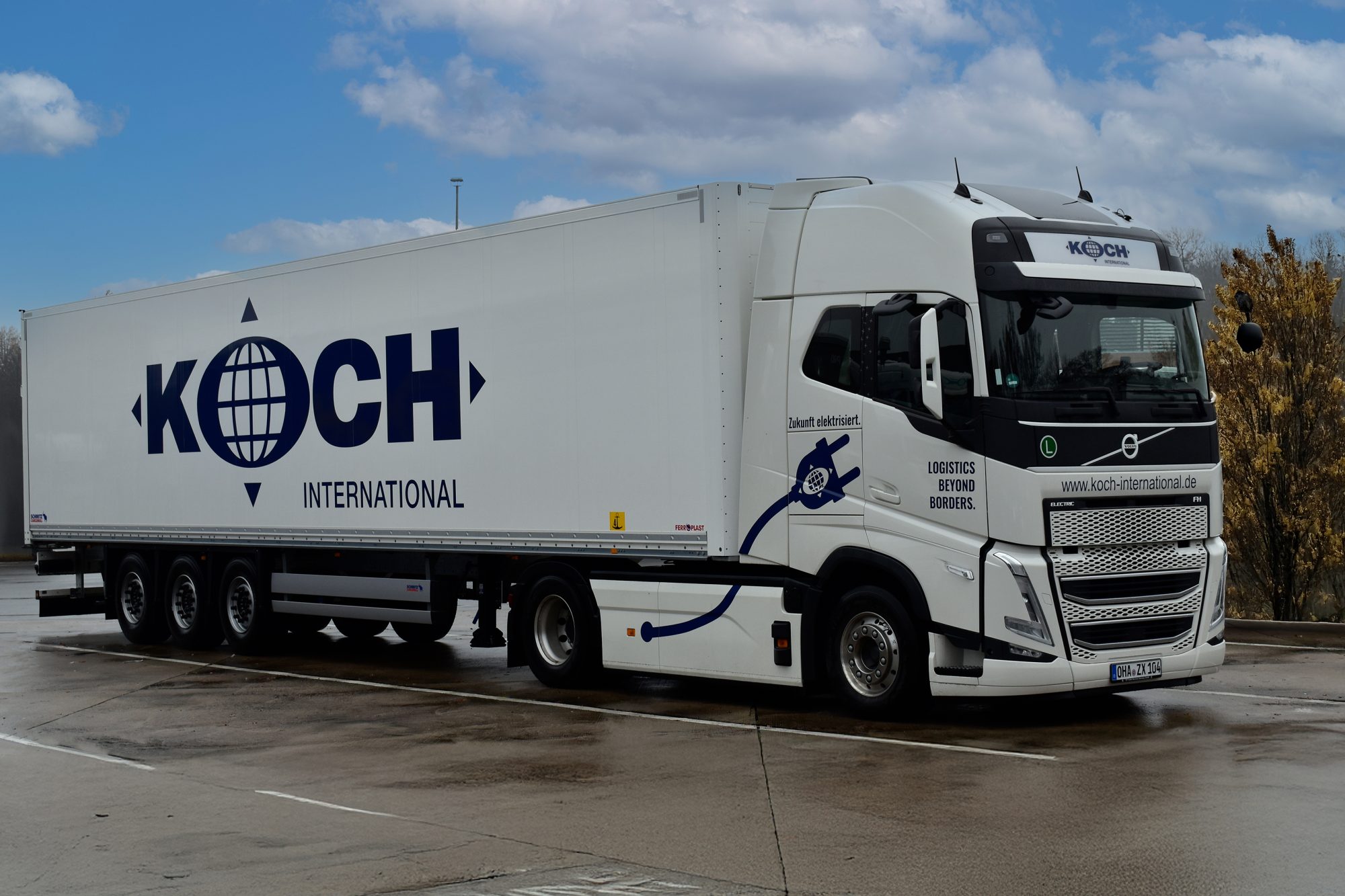 BASF Coatings und Koch International haben erfolgreich den Einsatz von Elektro-LKW auf Langstrecken getestet. (Foto: Koch International)
