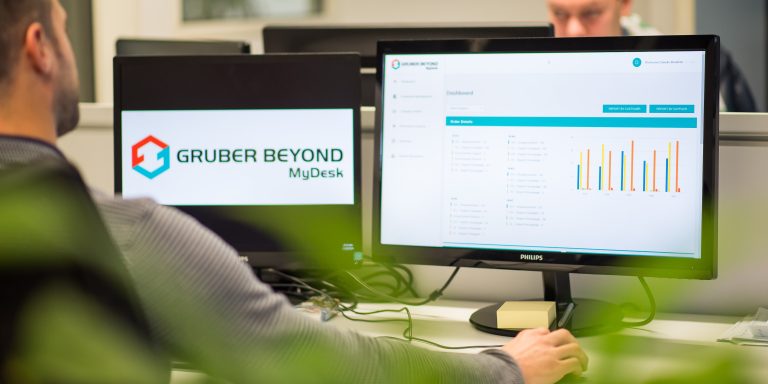 Das IT-Portal Gruber Beyond MyDesk, zentraler Bestandteil der digitalen Strategie von Gruber Logistics, wurde in verbesserter Form online gestellt. (Quelle: Gruber Logistics)