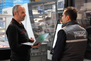 Praxisorientierte Anwendungstechnik weltweit Vorort (Foto: KIMW Management GmbH)