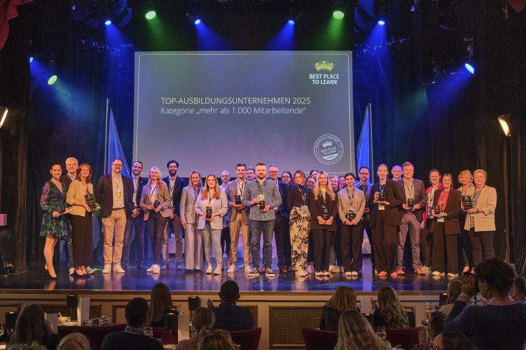 Siegerehrung im großen Saal des Kaiserpalais (Bild: Christian Ahrens, Köln)