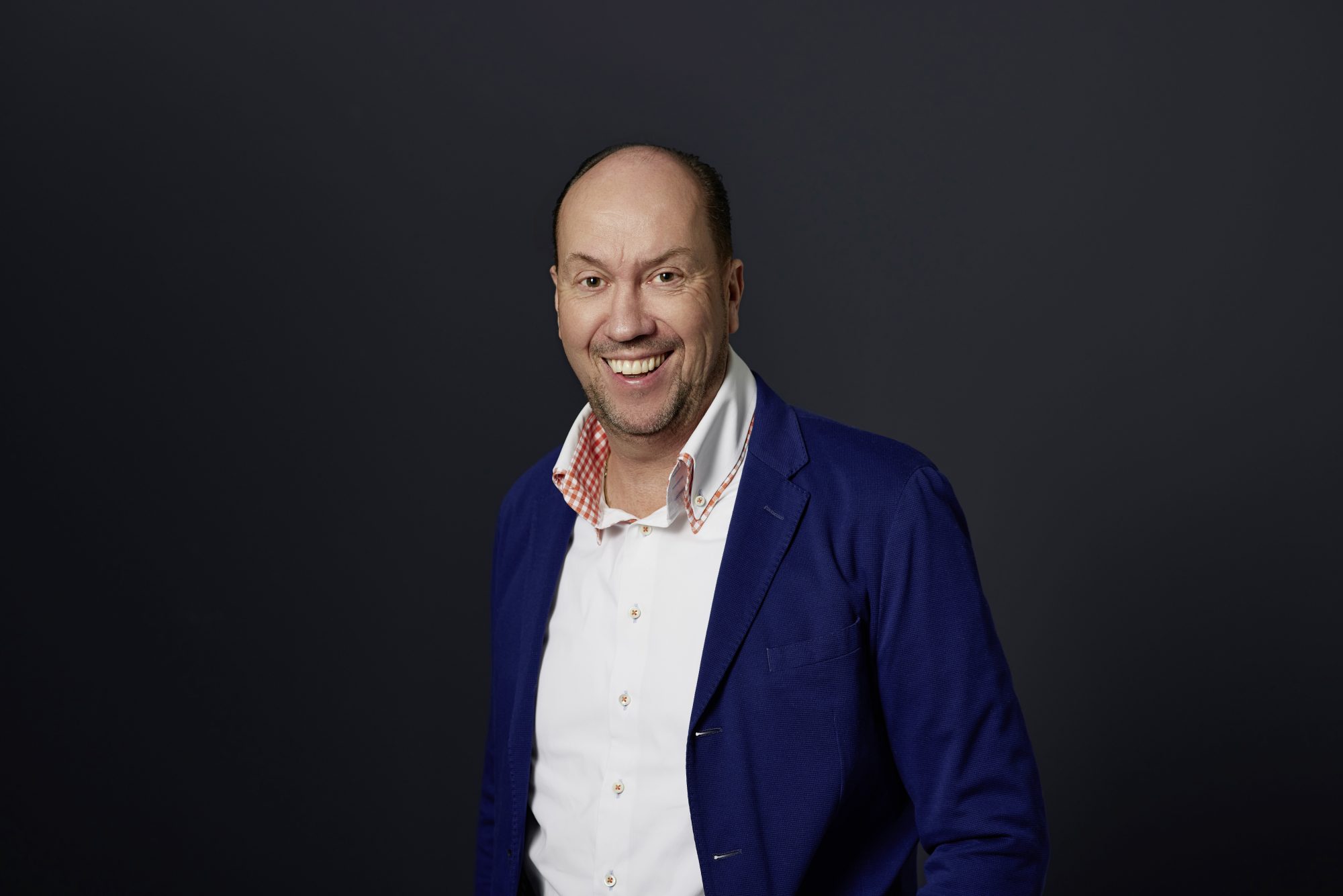 Kai Vogelsänger, Geschäftsführer der VOGELSÄNGER STUDIOS, in den Studios in Lage