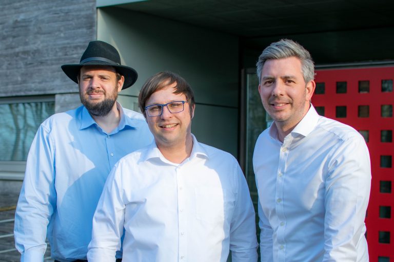 Pressefoto des Gründerteams von Additive Marking