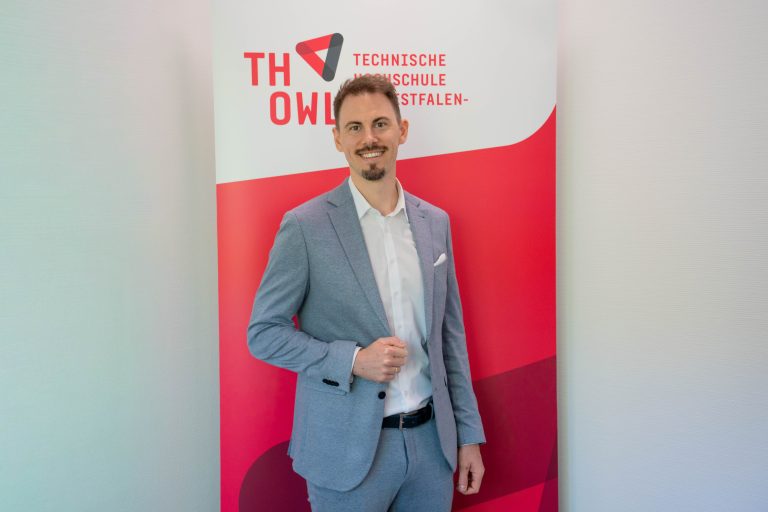 Dr. Jens Vornholt, Professor für Baustatik und konstruktiven Ingenieurbau an der TH OWL.