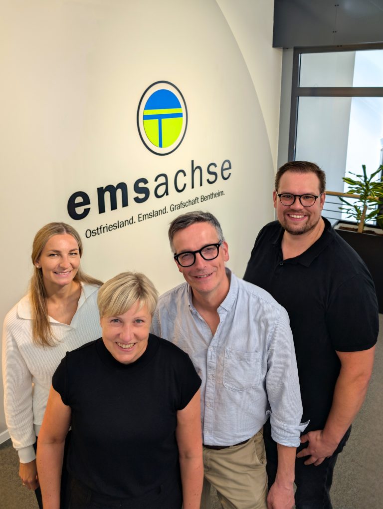 Team der Job-Rutsche Ems-Achse mit Marina Skaredow, Silke Rakers, Dirk Brinkmann und Projektleiter Fabian Rode.