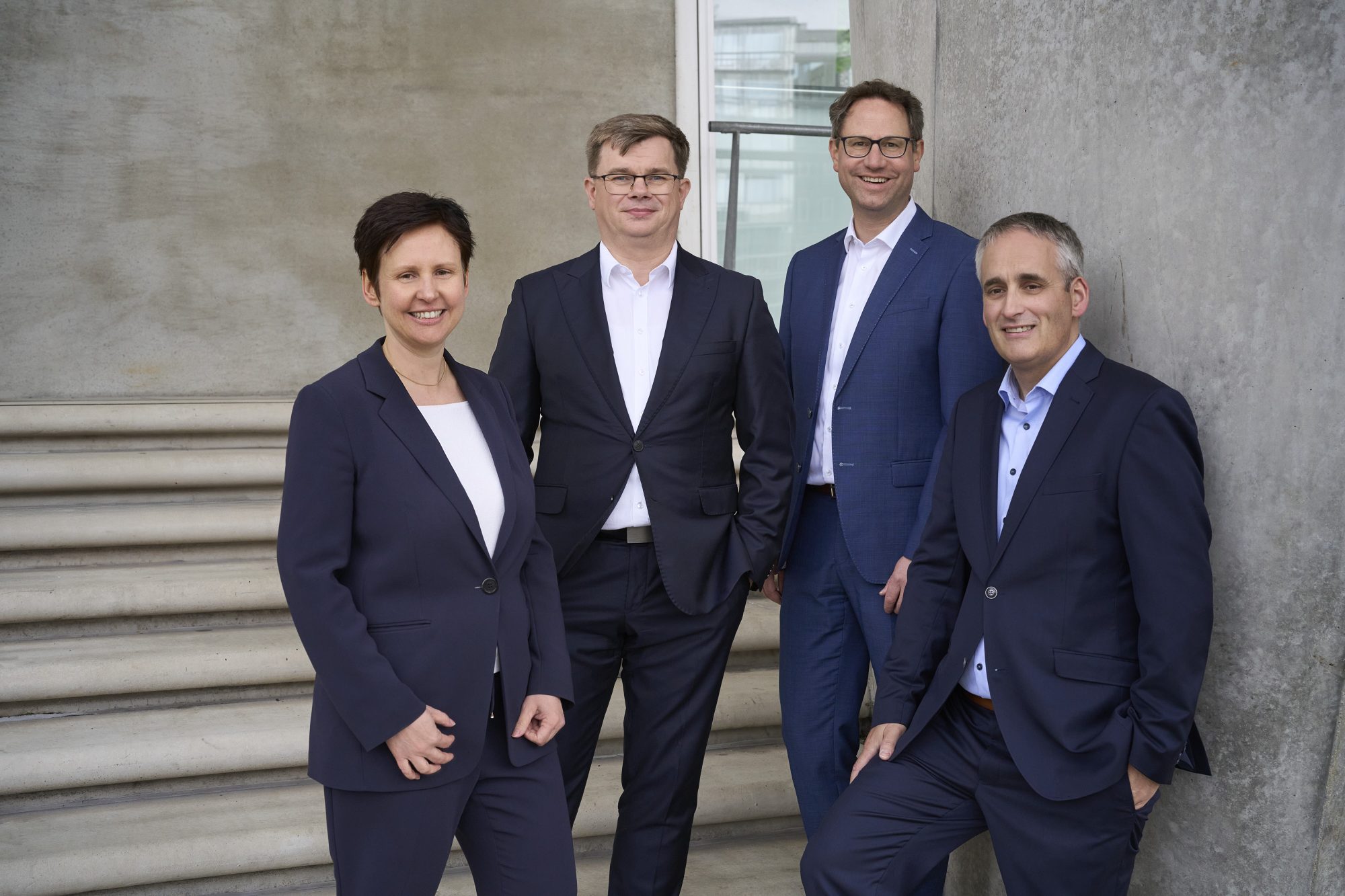 Die Geschäftsführung der KMP Global Tax & Compliance: Dr. Alexandra Scholz, Pawel Suliga, Dr. Carsten Höink und Carsten Timm