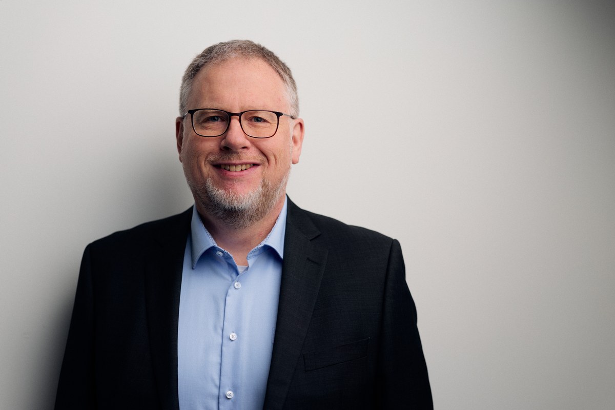 Porträt von Prof. Dr. Axel Schneider